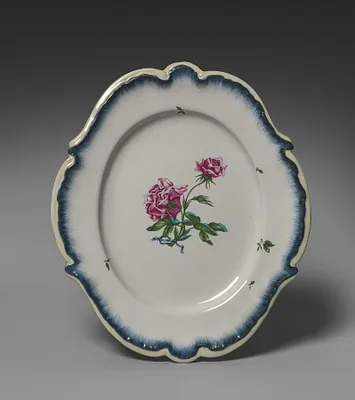 Stand for a Tureen