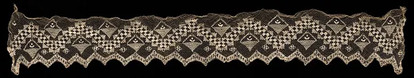 Border with Geometric Patterns