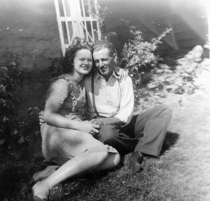 Delores Neuhaus and Nick Miller, Cedar Falls, 1944