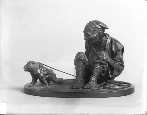 Peddler and monkey
