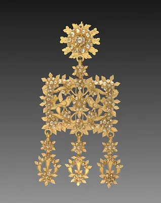 Earring
