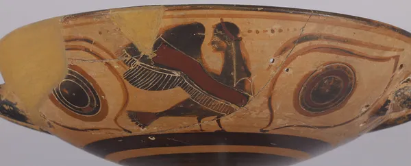Kylix with Sirens