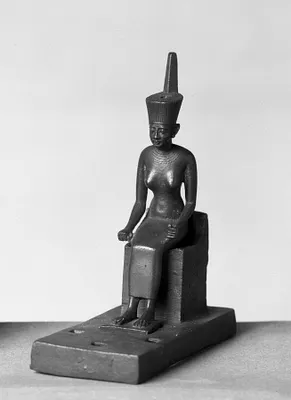 Neith Seated