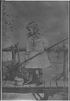 Franklin D. Roosevelt at 4 years old with long hair