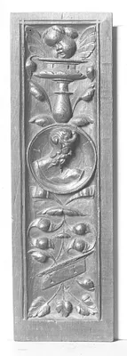 Medallion with bust of man with helmet