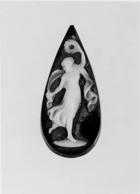Cameo with Dancing Maenad
