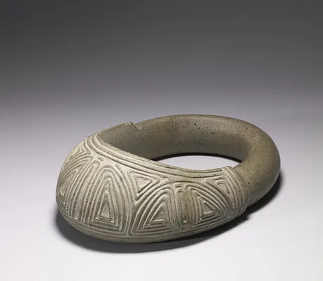 Yoke (Ballgame Trophy)