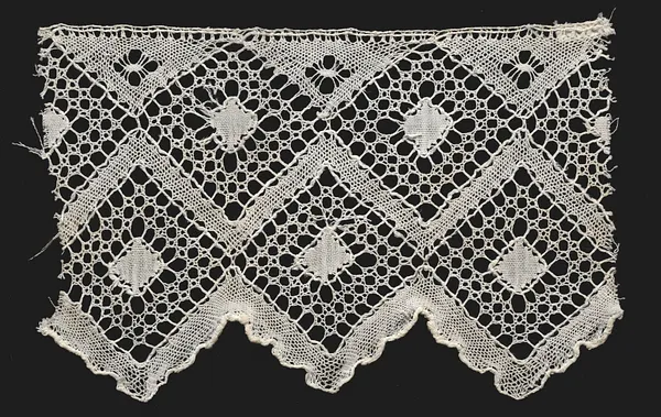 Lace Border