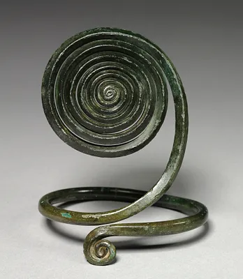 Spiral Armilla