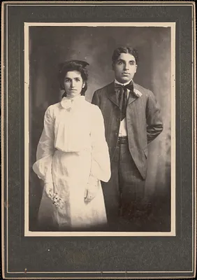 Studio portrait of Racheal Abdalian and Leon Abdalian