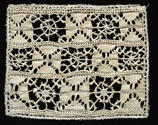 Lace fragment