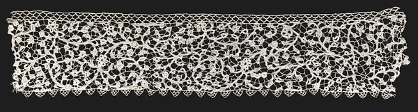 Lace Border