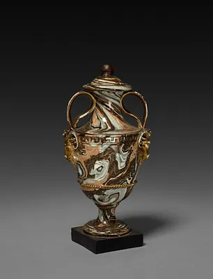 Urn