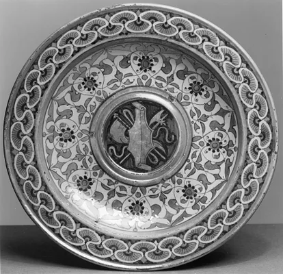 Small Ewer Basin with Decorative Motifs