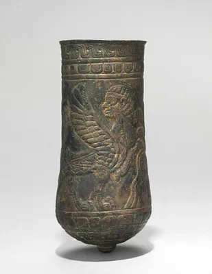 Button-Based Situla