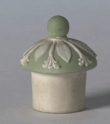 Cover for an Urn