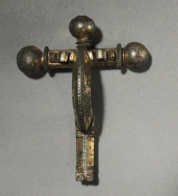 Crossbow Fibula