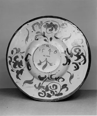 Plate with Apollo and Daphne