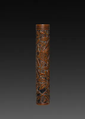 Brush with Carved Designs (brush cap)