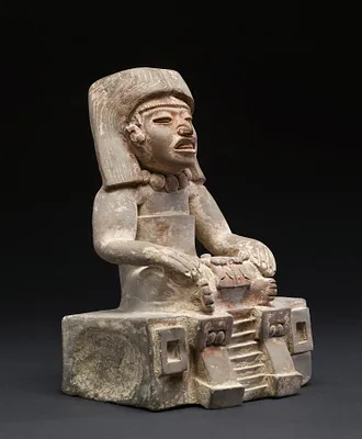 Effigy Urn