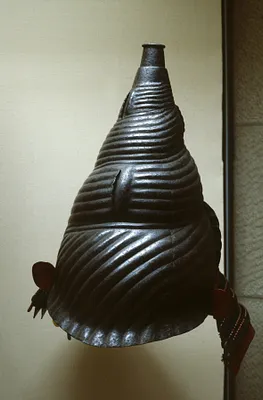 Helmet (""Kawari Kabuto"") with Conch Shell (""Horagai"") Shape