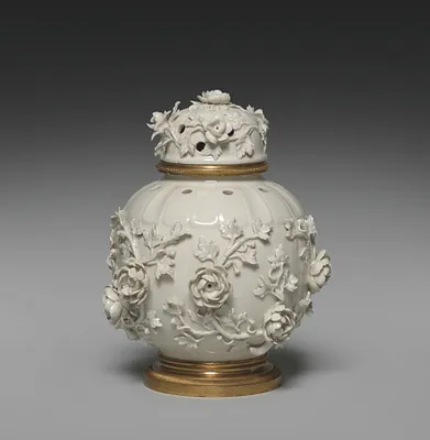 Potpourri Vase with Cover