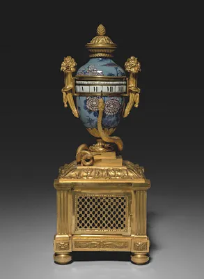 Clock for a Garniture Set
