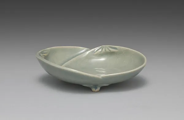Dish from Saucers with Matching Shells