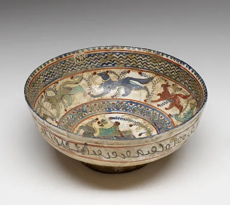 Bowl with Camel