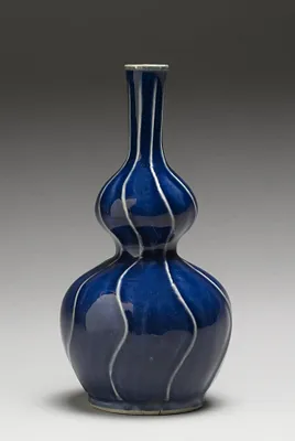 Gourd-Shaped Sake Bottle