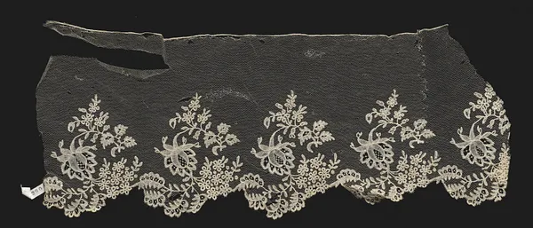 Lace Flounce