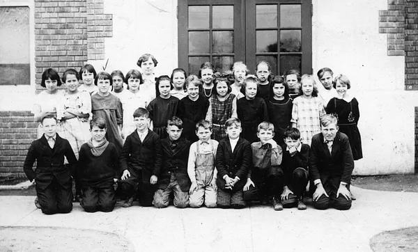Schoolchildren in 3rd Grade, Akron, 1921