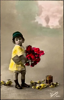 Agnenina Vetti postcard to [Nicola Sacco] and [Bartolomeo Vanzetti], B'kl'n, 20 August 1927