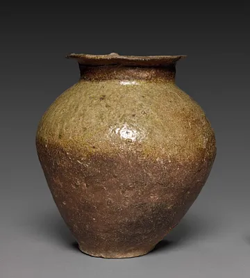 Storage Vessel: Tokoname Ware