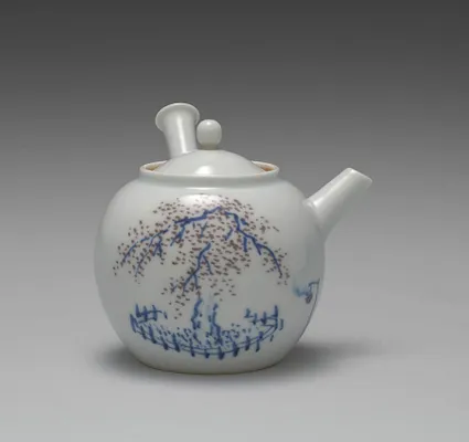 Teapot with Cherry at Night in Gion