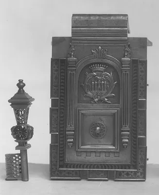 Masterpiece Rim Lock for a Chest with Lantern Style Mastpiece Key