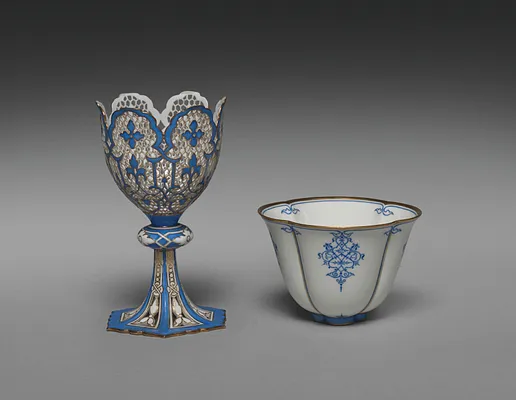Cupholder (Zarf) and Cup