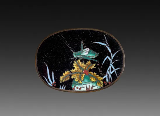 Belt Buckle with Cricket on Radish