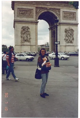 Séta Párizsban, 1990 július