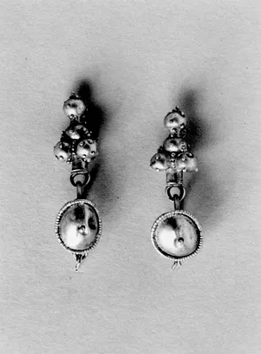 Earring