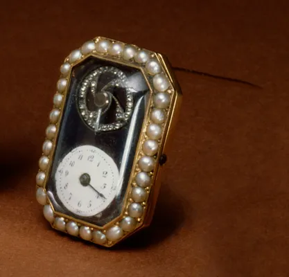 Brooch Watch