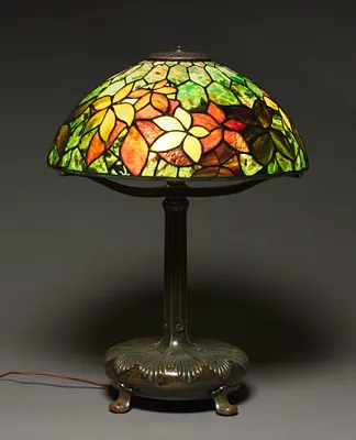 Woodbine Table Lamp