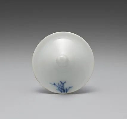 Lid for a Teapot from Tea Set with Chinese Landscape