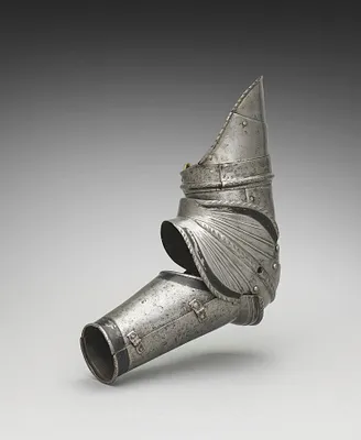 Left Vambrace