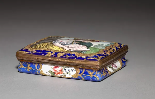 Snuff Box