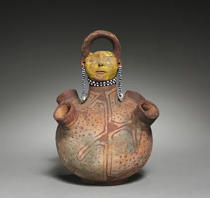 Vessel with Four Spouts