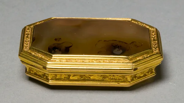 Snuff Box