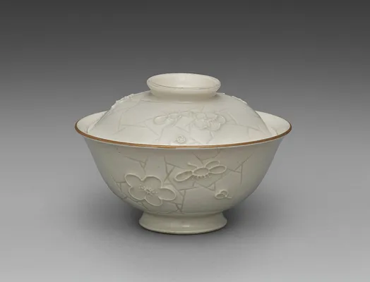 Covered Bowl from Dining Set with Plum Blossoms and Cracked-Ice