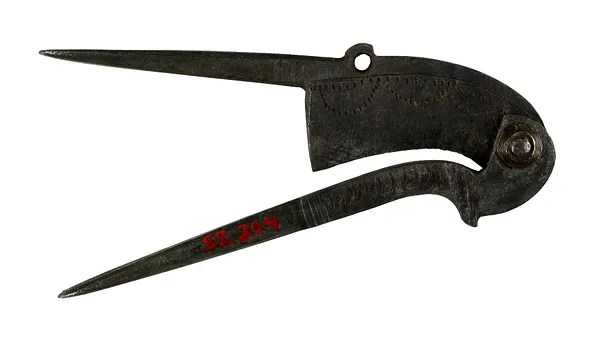 Betel Cutter