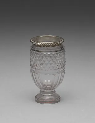 Pot (2 of 2)